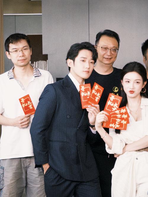 微电影  娱乐圈_娱乐圈电影院_微电影娱乐圈的那些事